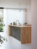 Wandpaneel in Steinoptik, Beton Grau, befestig als Kücheninsel-Verkleidung